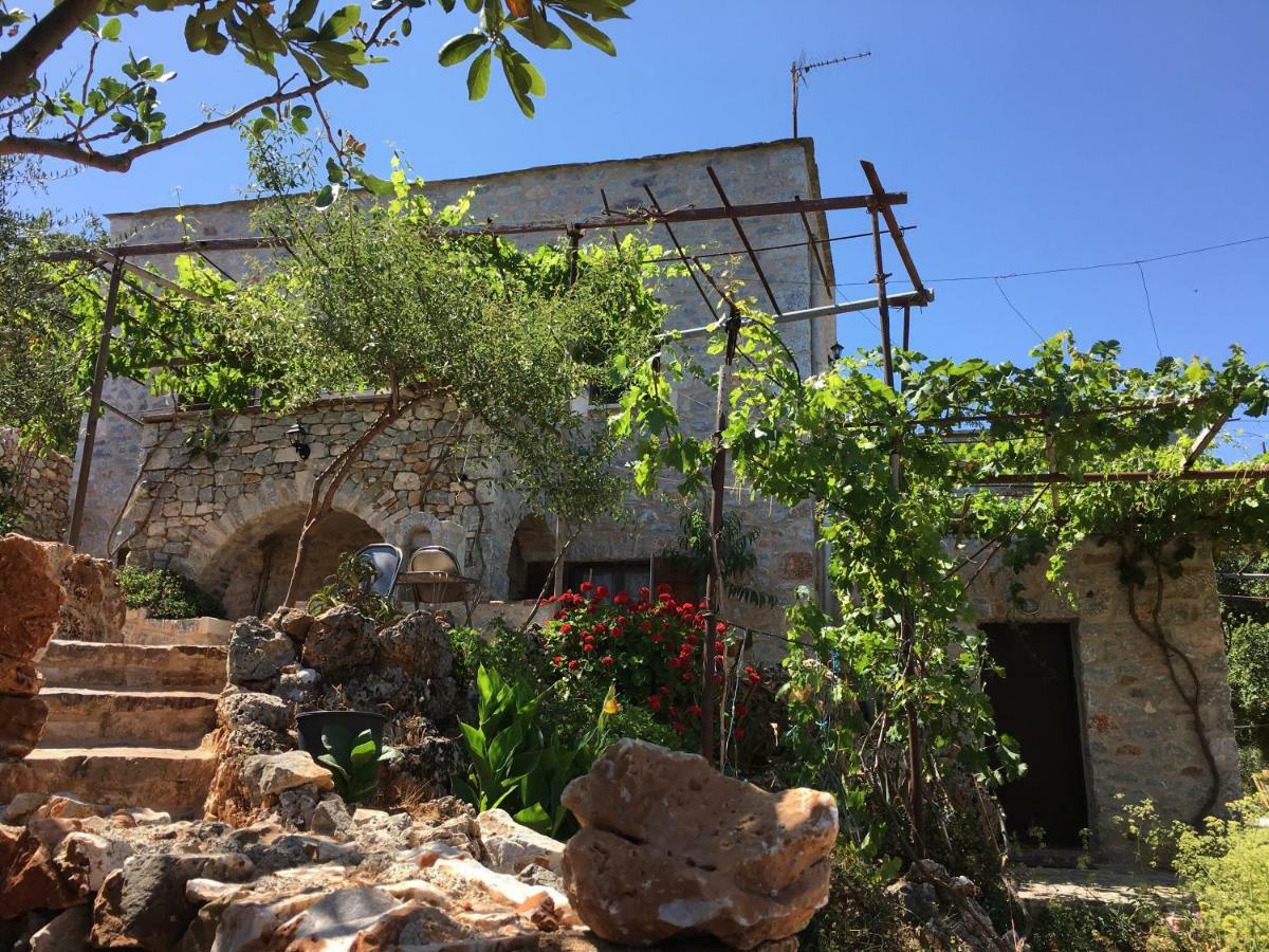 Find Your Peace In A Traditional Country House!! Lagia Exterior photo